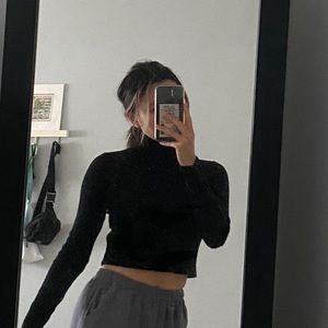 Black Wilfred free mock neck